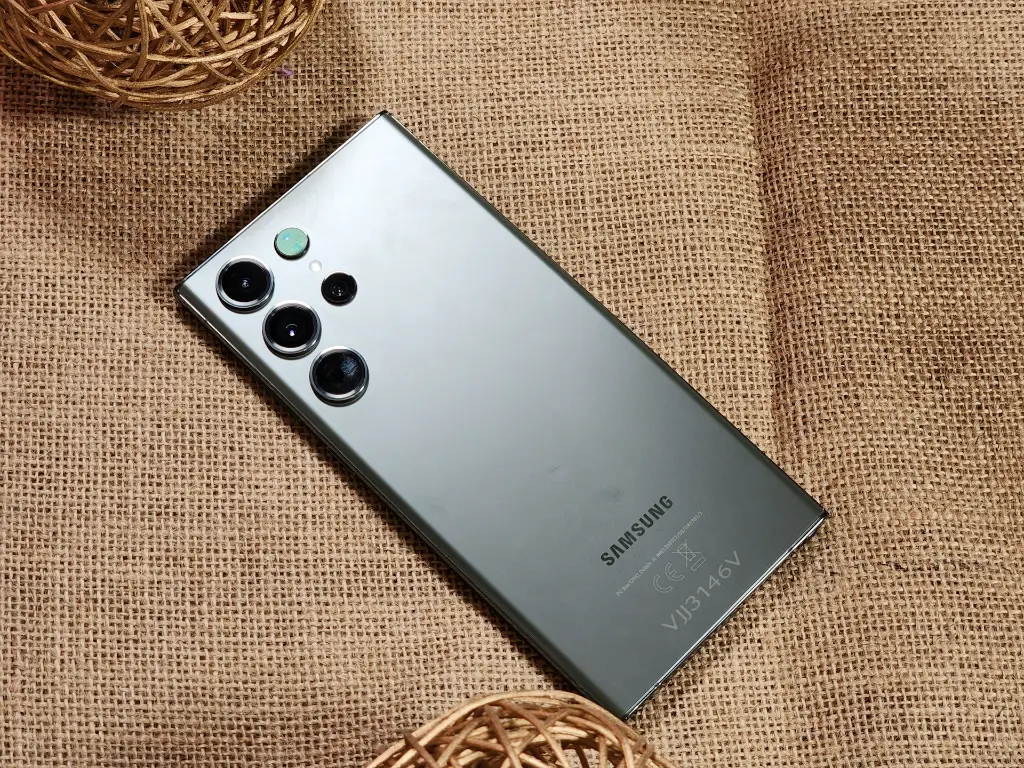 unsplash_ub3fujhZbsI_s24 uLTRA.webp.jpg.jpg.jpg.jpg